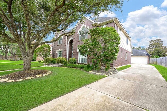 Building Photo - 22511 Bridgehaven Dr