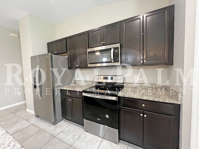 Building Photo - 2908 15th St W