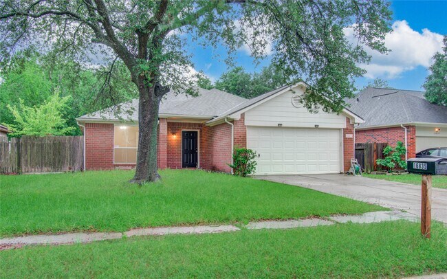 Building Photo - 16835 Carbridge Dr