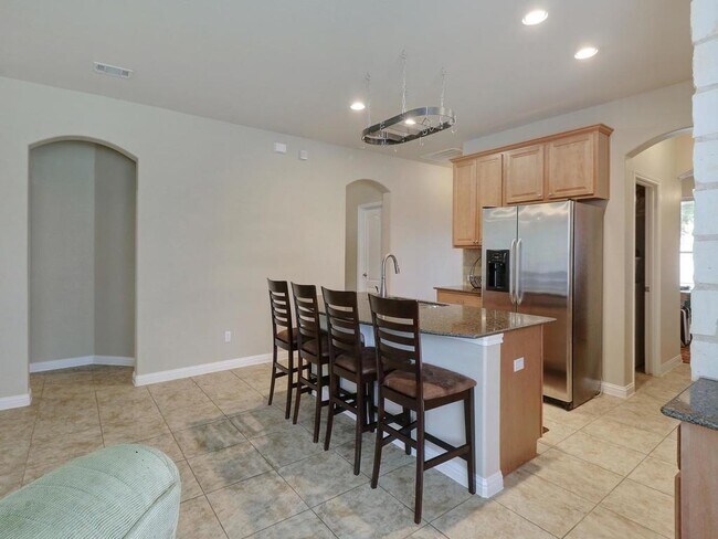 Building Photo - 300 Steer Acres Ct