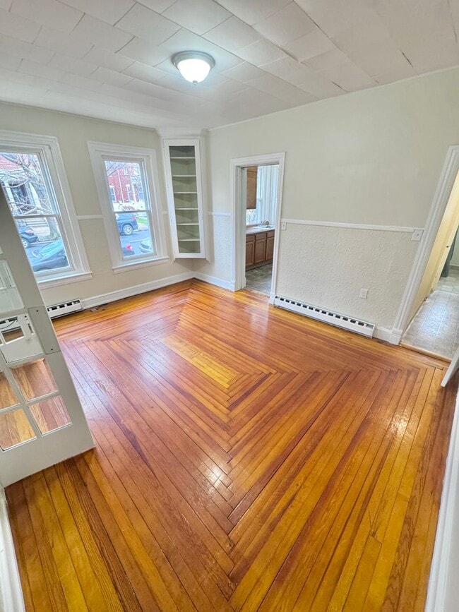 Building Photo - 43 N West Street