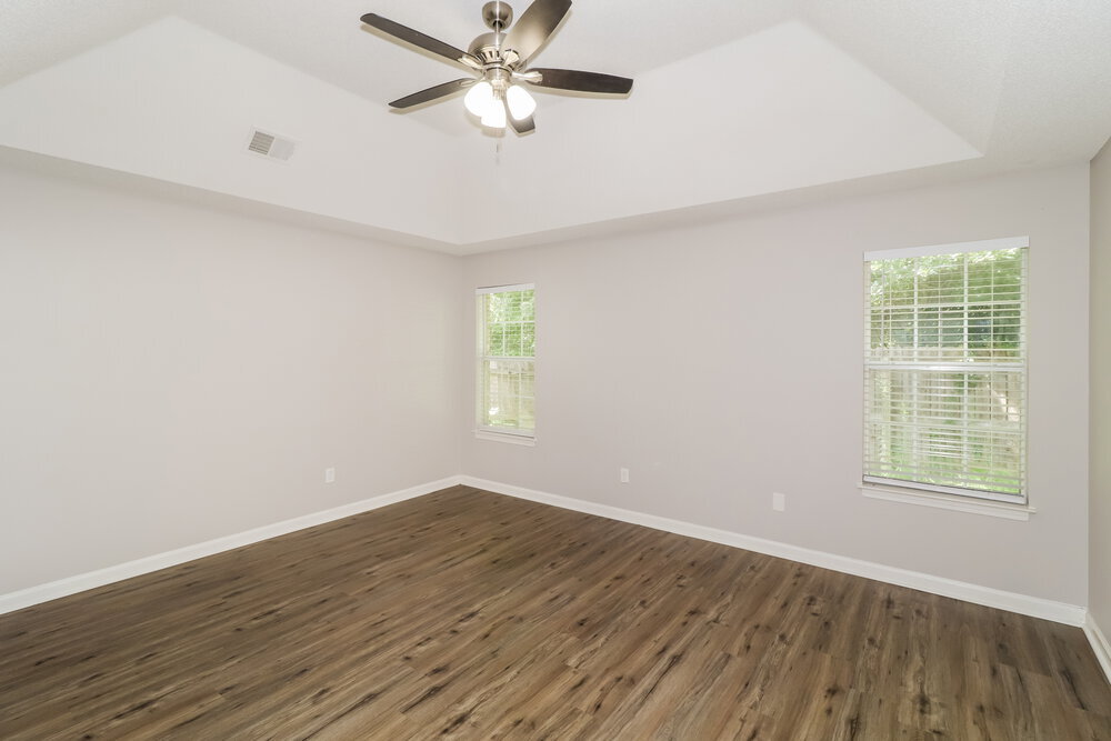 Building Photo - 6844 Kamali Ave