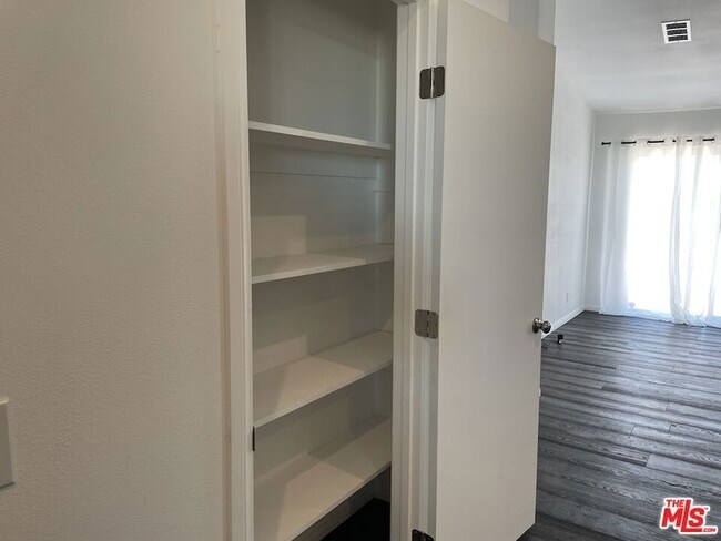 Building Photo - 2877 Gram Dr