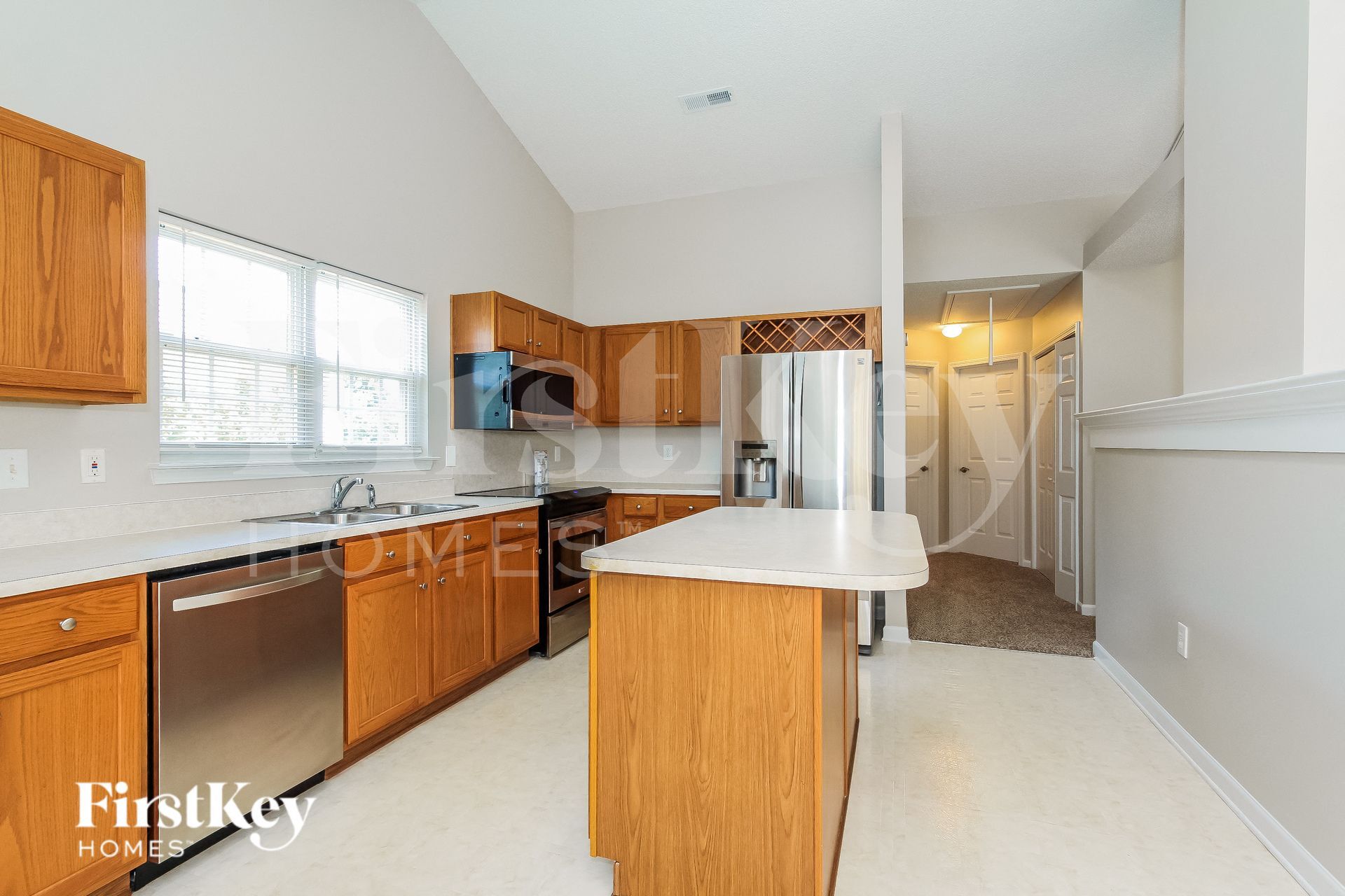 Building Photo - 11718 Black Maple Ave