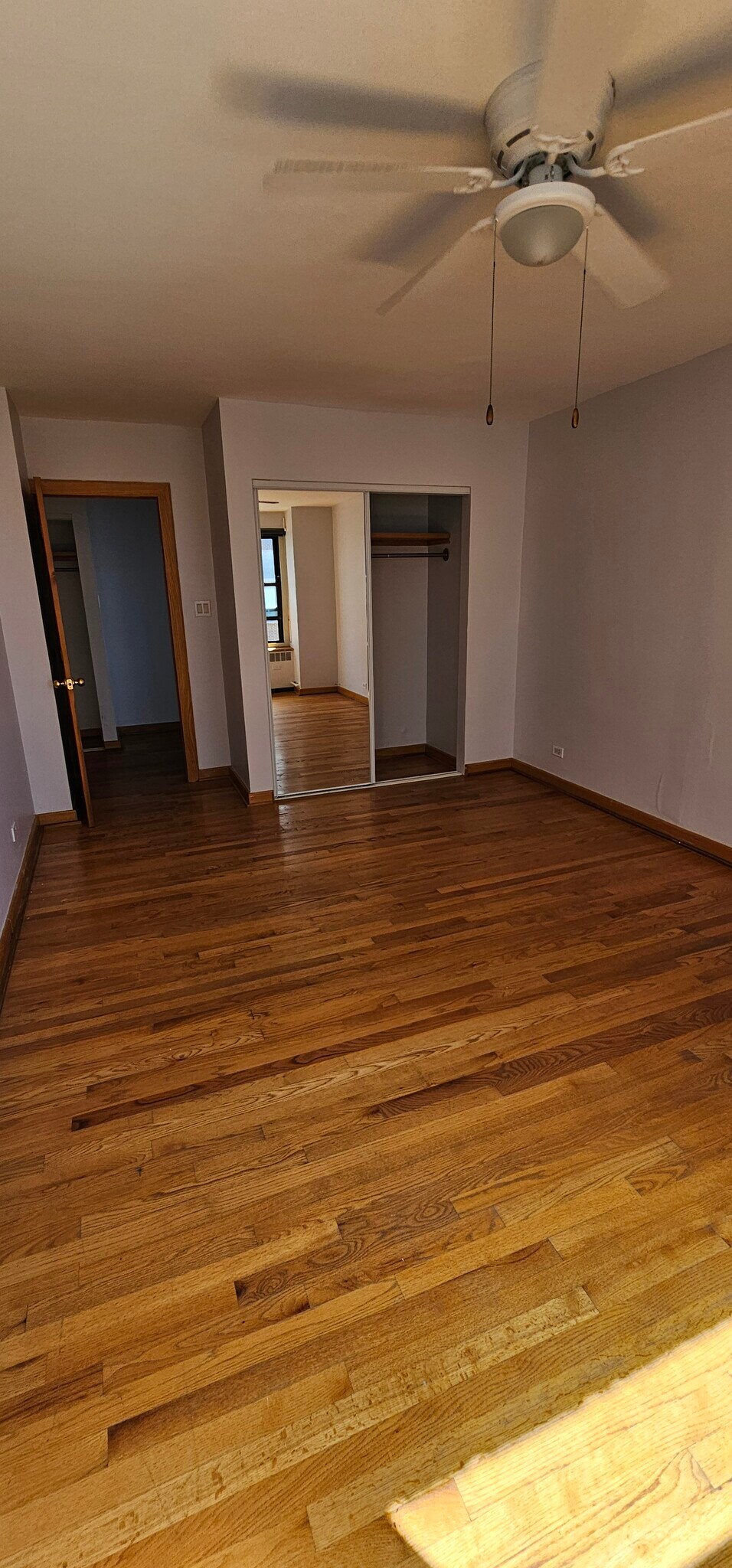 Building Photo - 707 W Gordon Ter