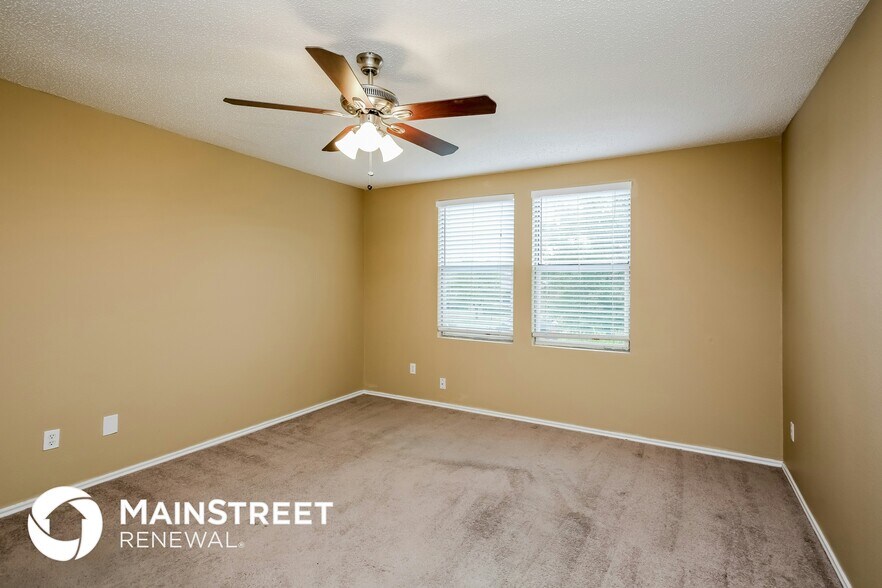 Building Photo - 3124 Crimson Clover Dr