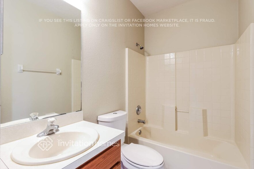 Building Photo - 3766 Mt Carmel Ln