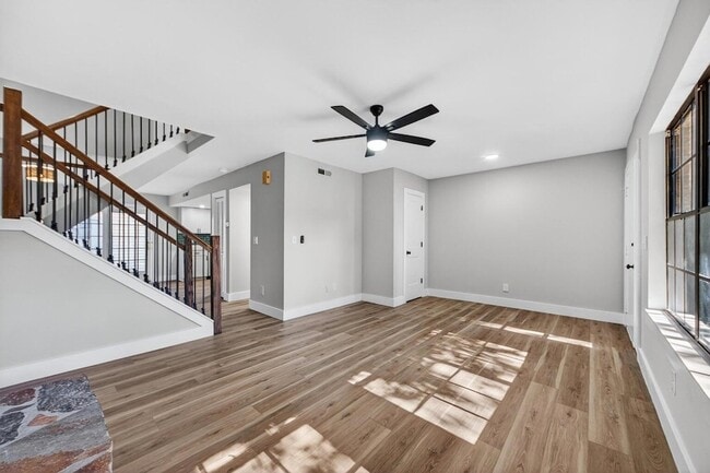 Building Photo - 2943 Cathedral Ln