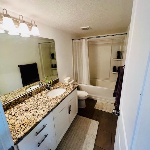 Building Photo - 4104 Fremont Dr