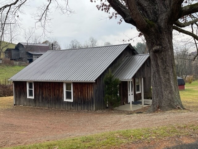 Building Photo - 50 Gant Rd