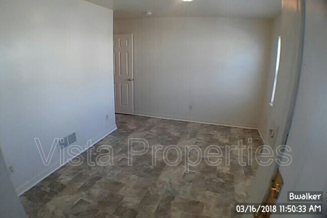 Building Photo - 420 Marret Ave