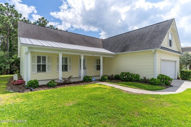Building Photo - 536 Catamaran Dr
