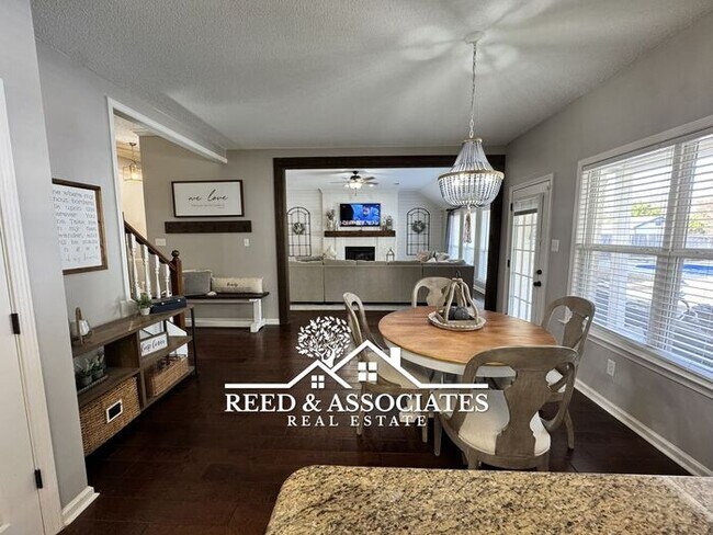 Building Photo - 4 bedrooms plus pool in Collierville!