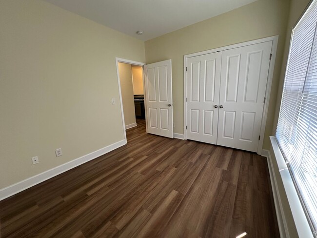 Building Photo - Lenox Village Condo!  Newly Renovated 2 Be...