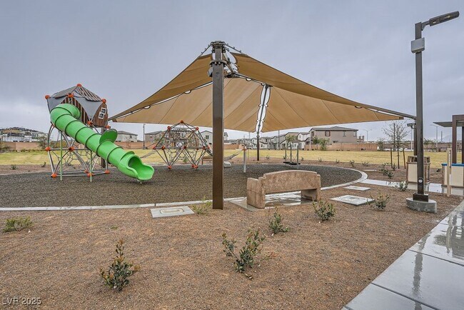 Building Photo - 364 Canary Song Dr