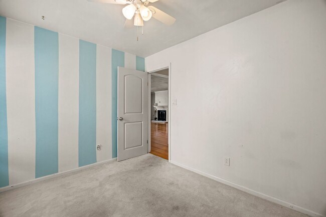 Building Photo - Now Available for Rent in Virginia Beach!