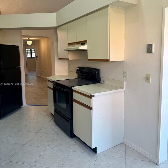 Building Photo - 3176 Arbor Ln