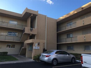 Building Photo - 8401 SW 107th Ave