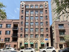 Building Photo - 623 W Patterson Ave