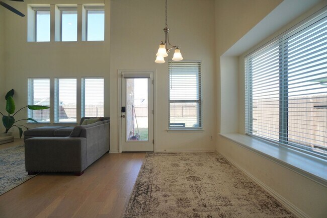 Building Photo - 208 Monteforte Rd