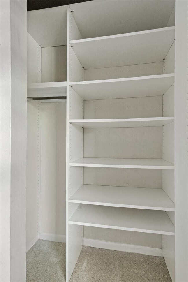 Building Photo - 21863 Arriba Real