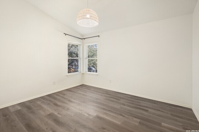 Building Photo - 9135 Jean Verte