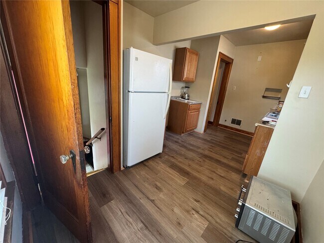 Building Photo - 1107 Bristow St