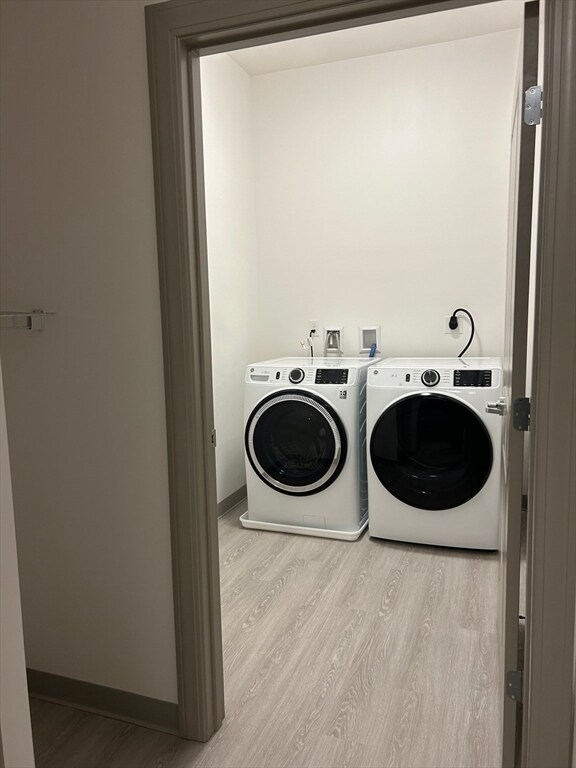 Building Photo - 626 Main St