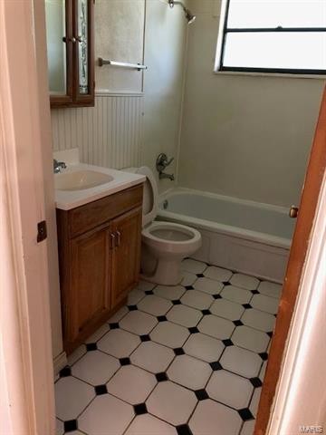 Building Photo - 5681 Parchester Dr