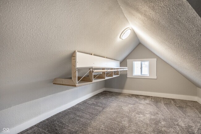 Building Photo - 421 E Morris St