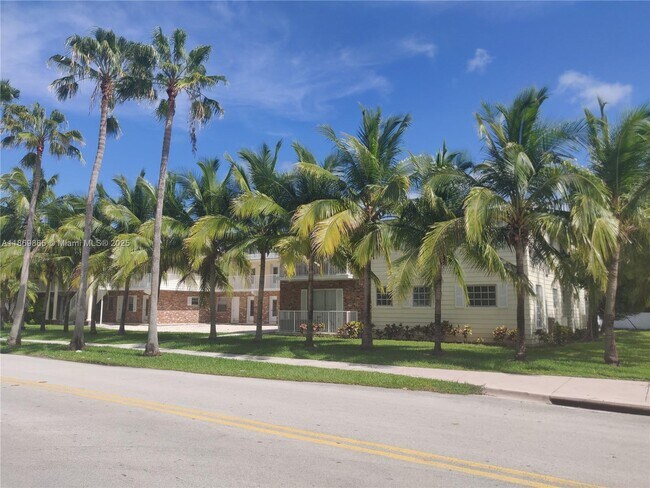 Primary Photo - 100 Sunrise Dr