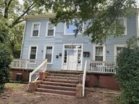 Building Photo - 738 W Poplar St