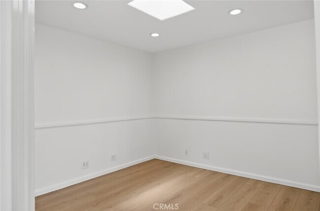 Building Photo - 978 Sandcastle Dr