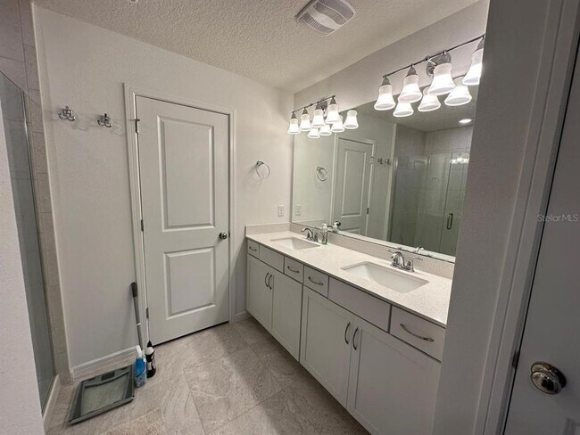 Building Photo - 14475 Sapelo Beach Dr