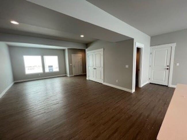 Building Photo - Coming soon Now renting 3 bedroom House