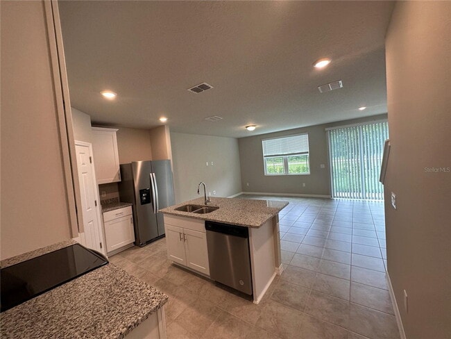 Building Photo - New 3 Bed, 2.5 Bath Townhouse in Davenport FL 33896.