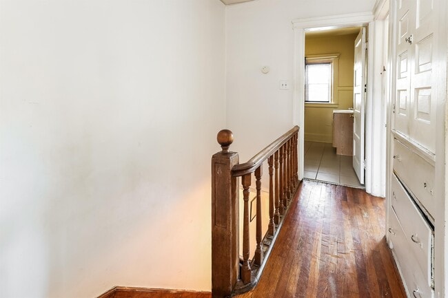 Building Photo - 1708 Shipherd St