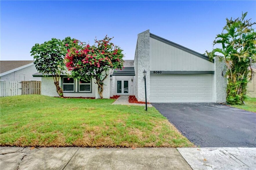 Building Photo - 8060 NW 45th St
