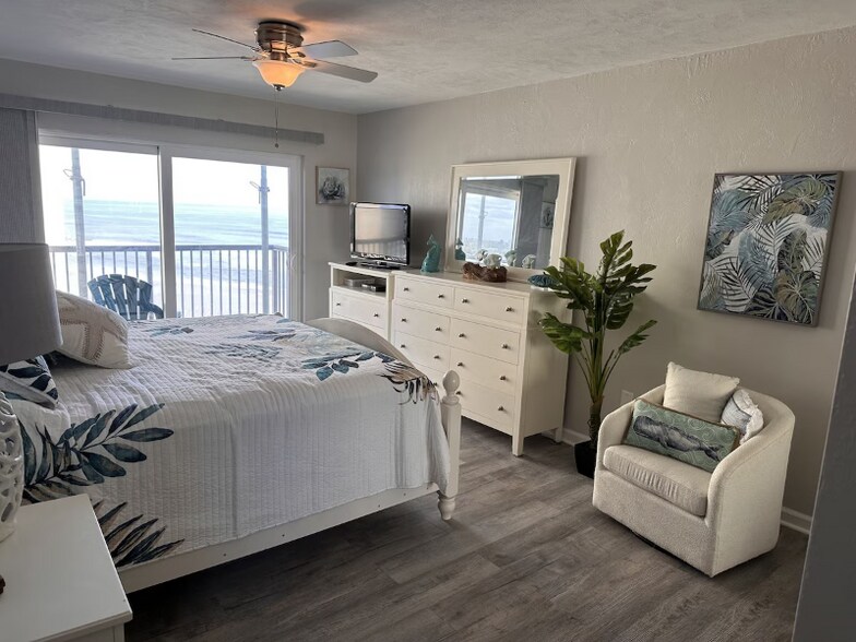 Building Photo - 2615 S Atlantic Ave