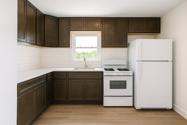 Building Photo - 34 Mawhinney Ave