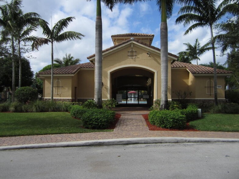 Building Photo - 759 Gazetta Way