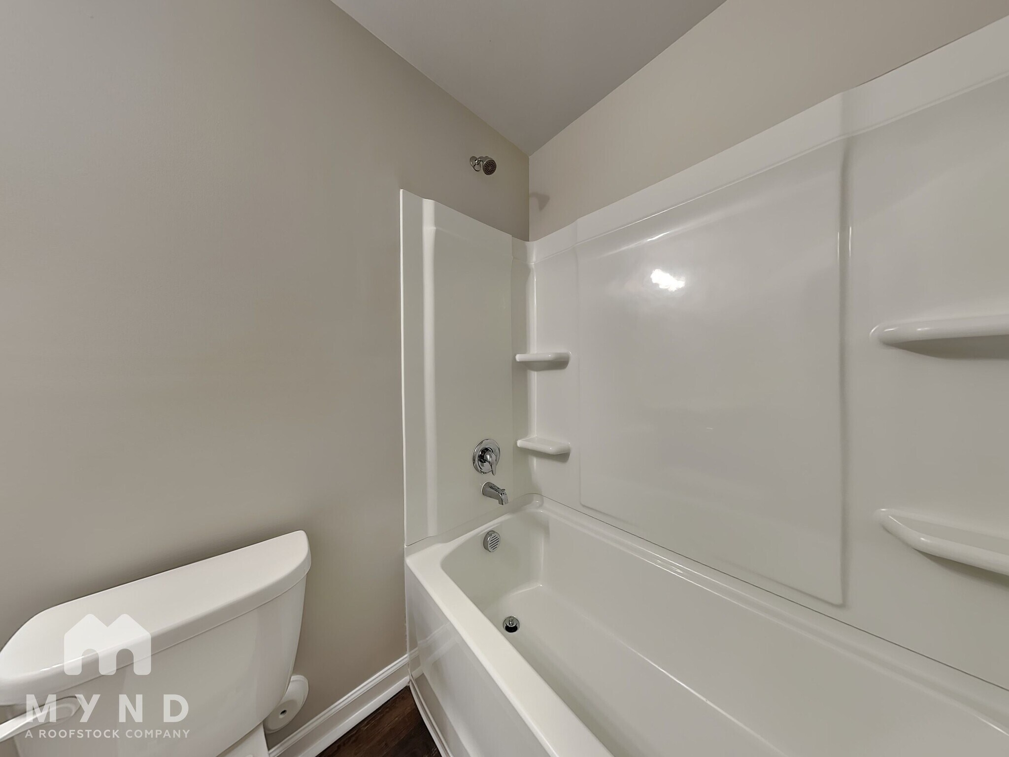 Building Photo - 280 Americana Dr