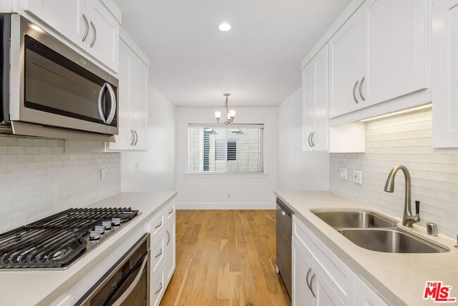 Building Photo - 13107 Mindanao Wy