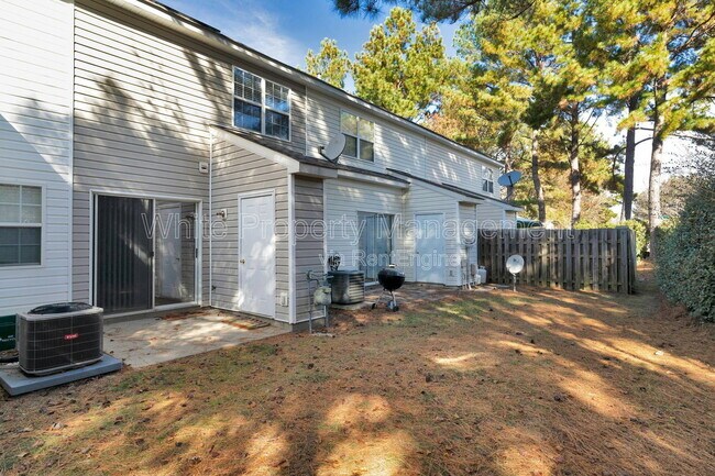 Building Photo - 12311 Bluestem Ln