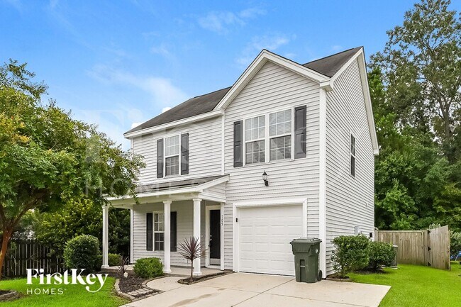 Building Photo - 105 Vinca Dr