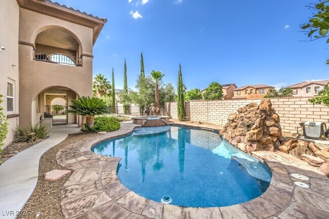 Building Photo - 636 Chervil Valley Dr