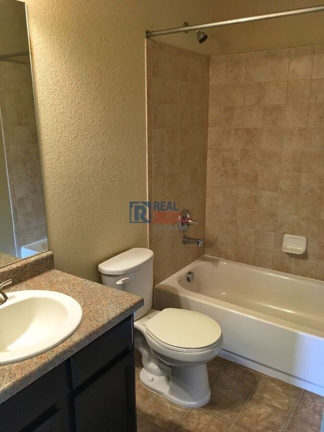 Building Photo - 2360 Sierra Springs Dr