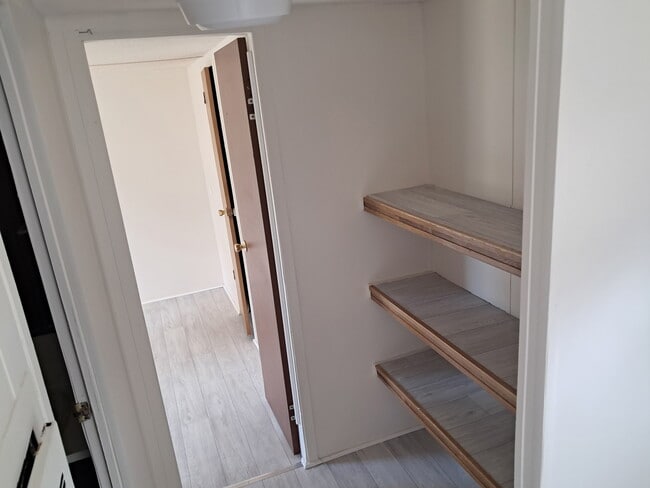 Building Photo - 472 Ruben Wells Rd