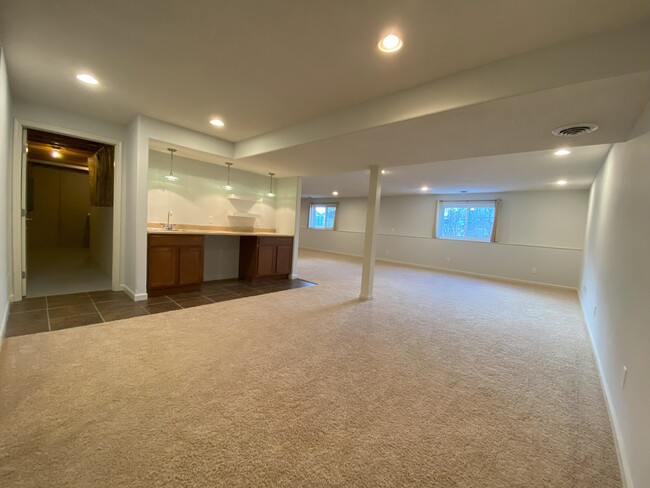 Basement - 2901 Red Oak Rd