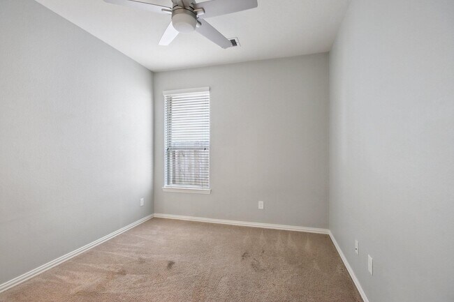 Building Photo - 4426 Lone Alcove Dr